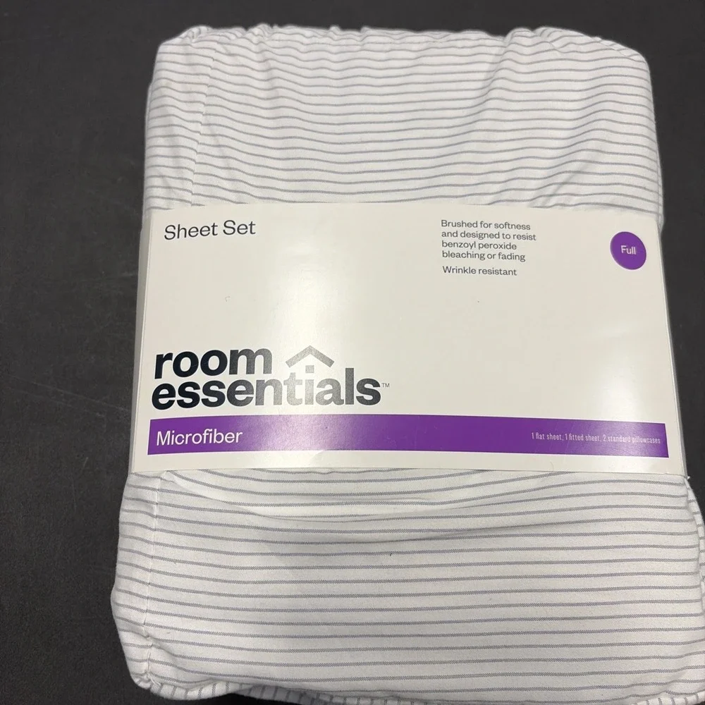 Room Essentials Printed Microfiber White & Gray Striped Full Sized Sheet Set